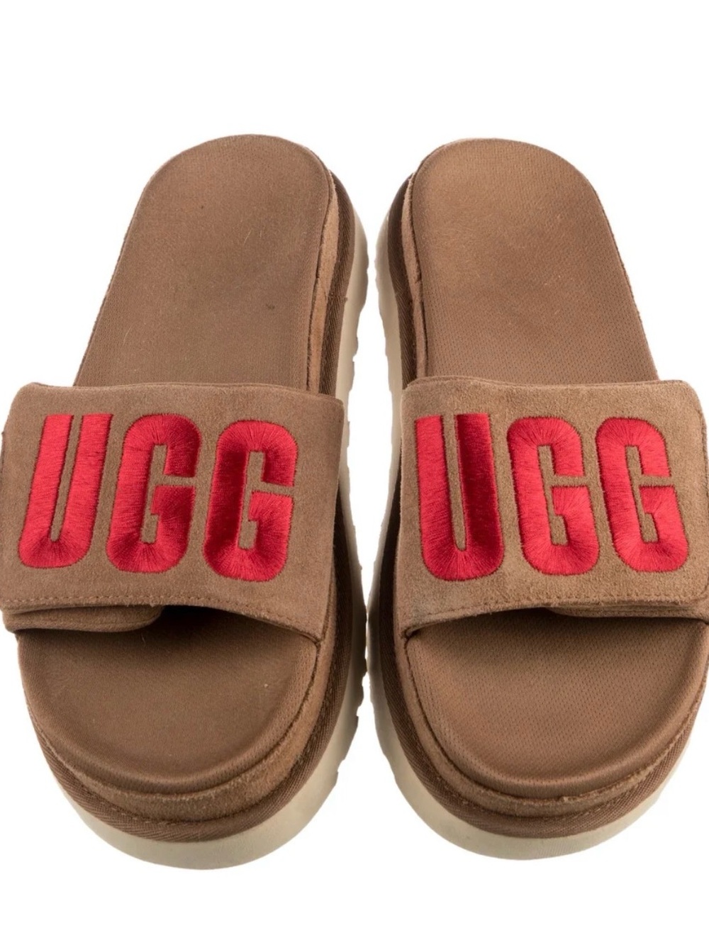 UGG slides platform